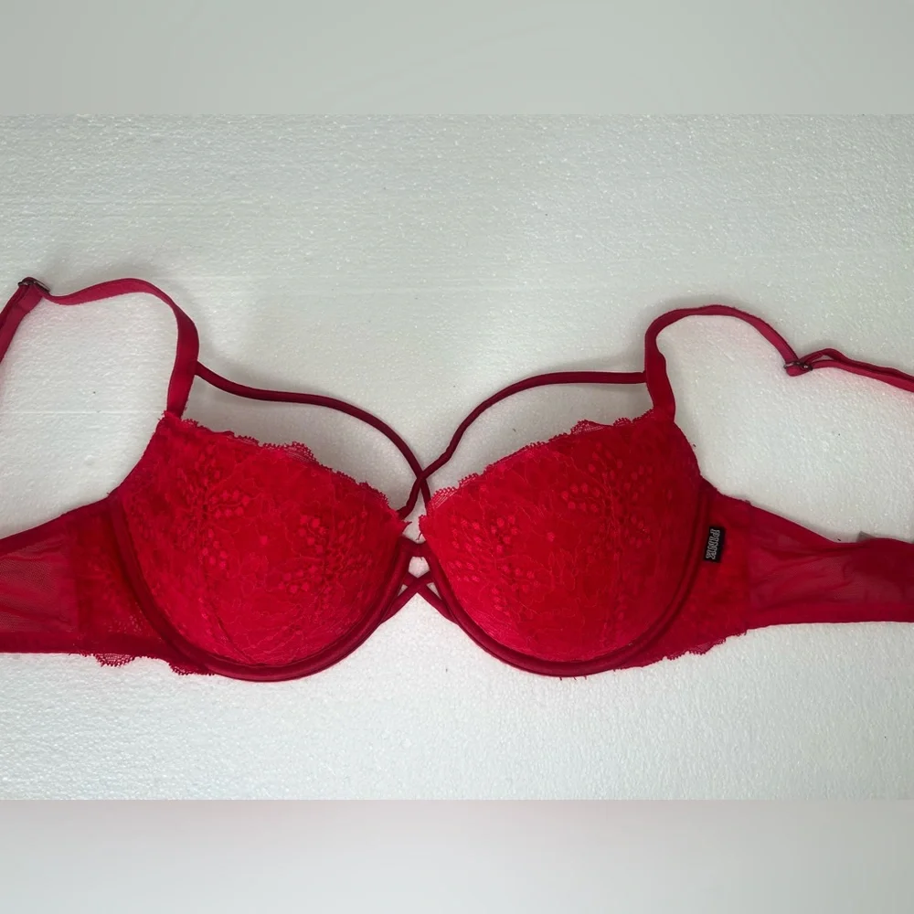 PINK Victoria's Secret Vibrant Red Lace Bra - Picture 3 of 6